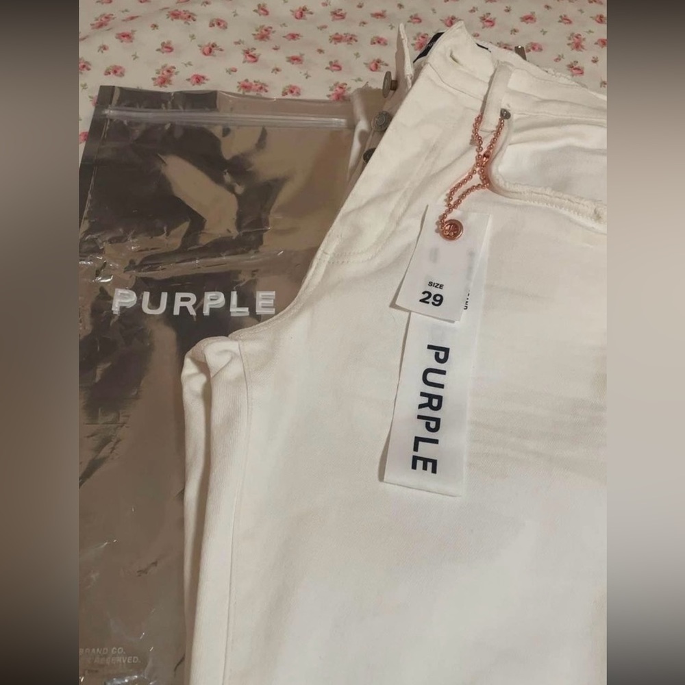 White Purple brand jeans P002 style size 29w